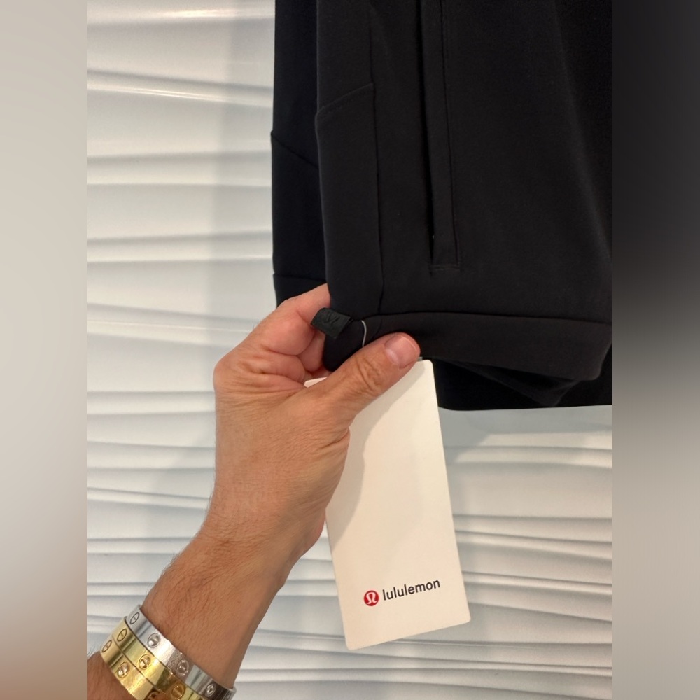 Lululemon NWT RARE Athletic Athleisure Minimalist black On the Move Pant Light - Picture 10 of 14